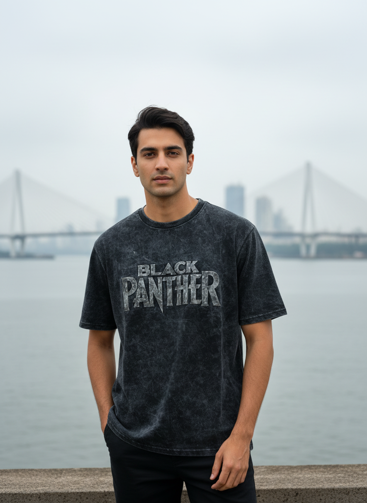 Black Panther Oversized T-shirt (M)